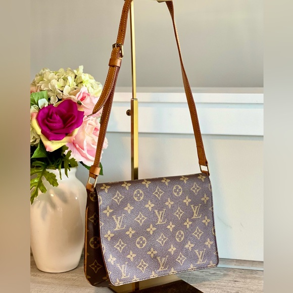 SOLD❌Authentic LOUIS VUITTON Monogram Musette Tango Bag - Picture 15 of 16